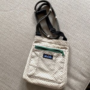 Kavu polka dot crossbody buckle clip strap purse